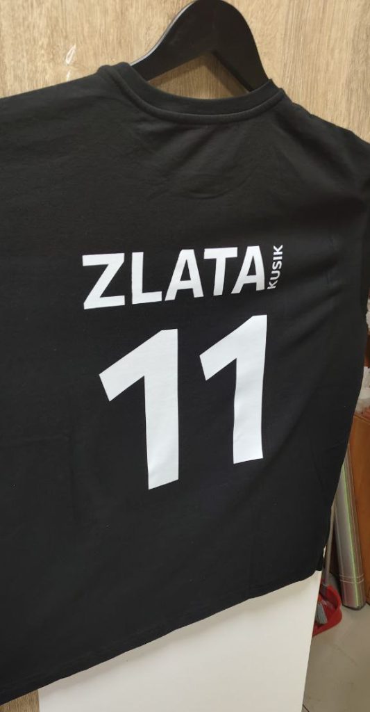 Футболка для спортивной команды